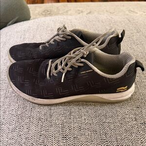Men’s Strike Mvmnt Movement Athletic Shoes